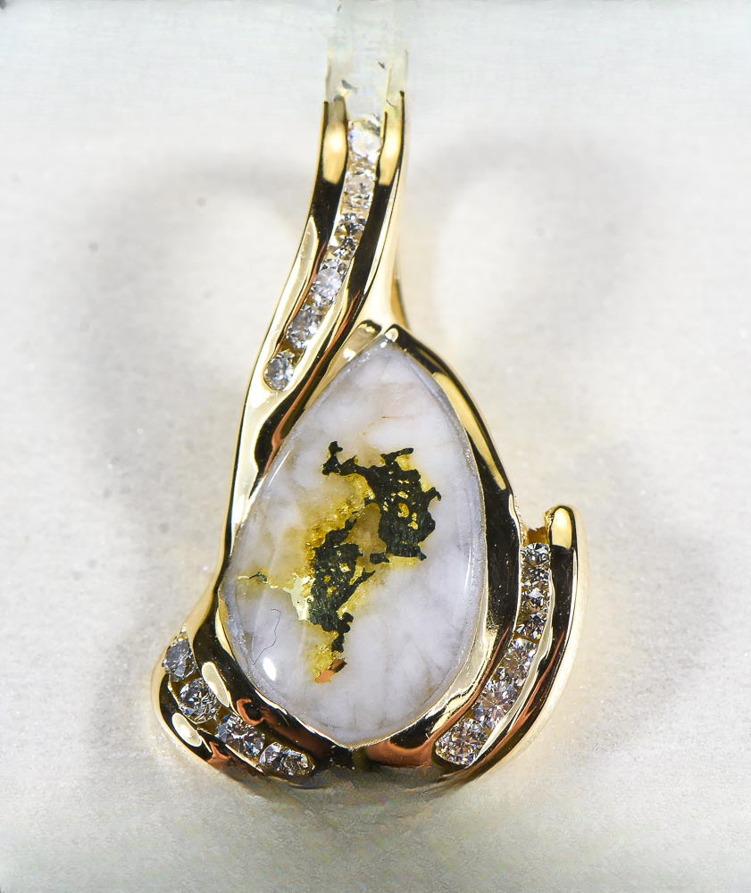 Gold Quartz Pendant  "Orocal" PDL106SD32Q Genuine Hand Crafted Jewelry - 14K Gold Yellow Gold Casting