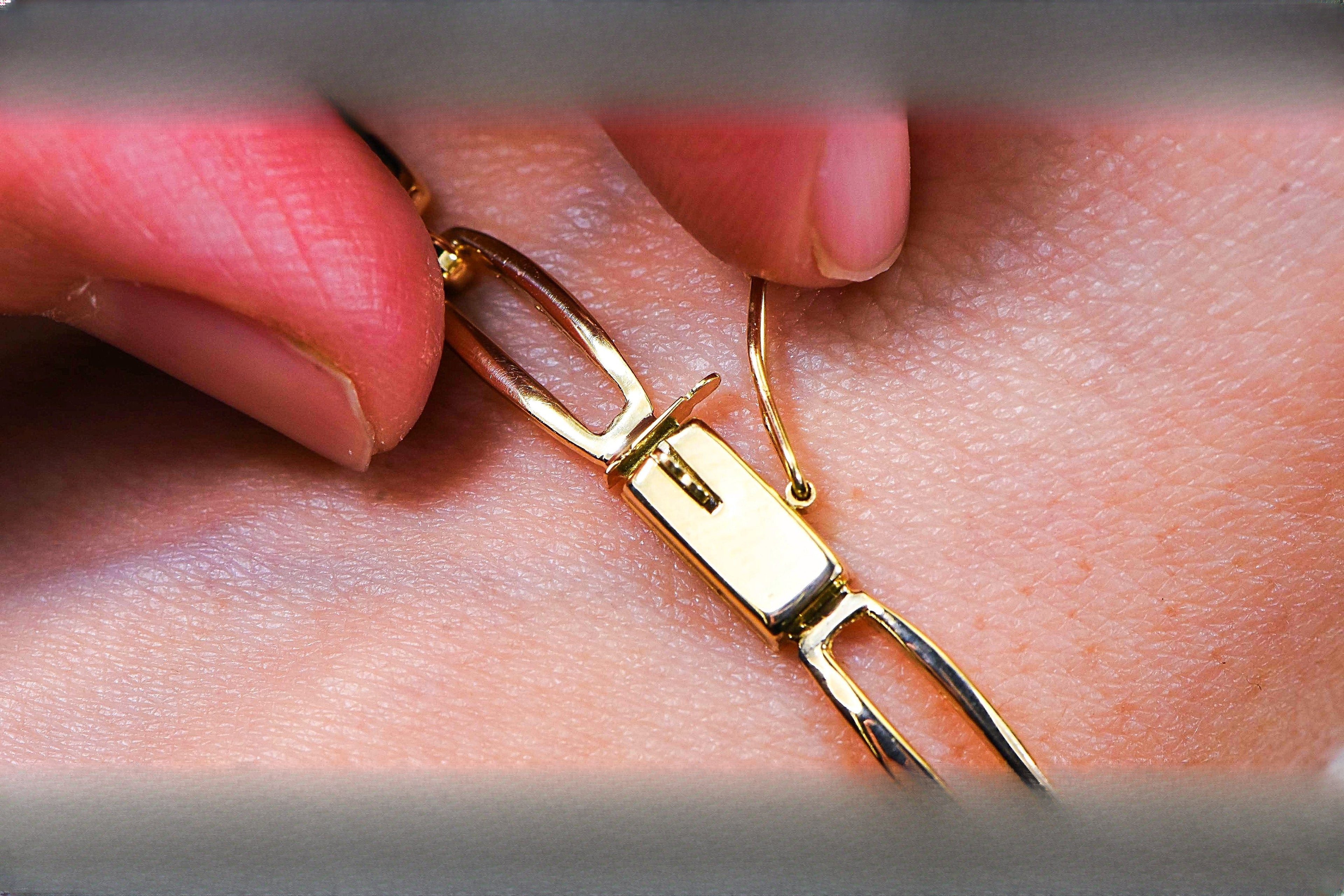 Gold Quartz Bracelet "Orocal" BDLOV5LHQC89 Genuine Hand Crafted Jewelry - 14K Gold Casting