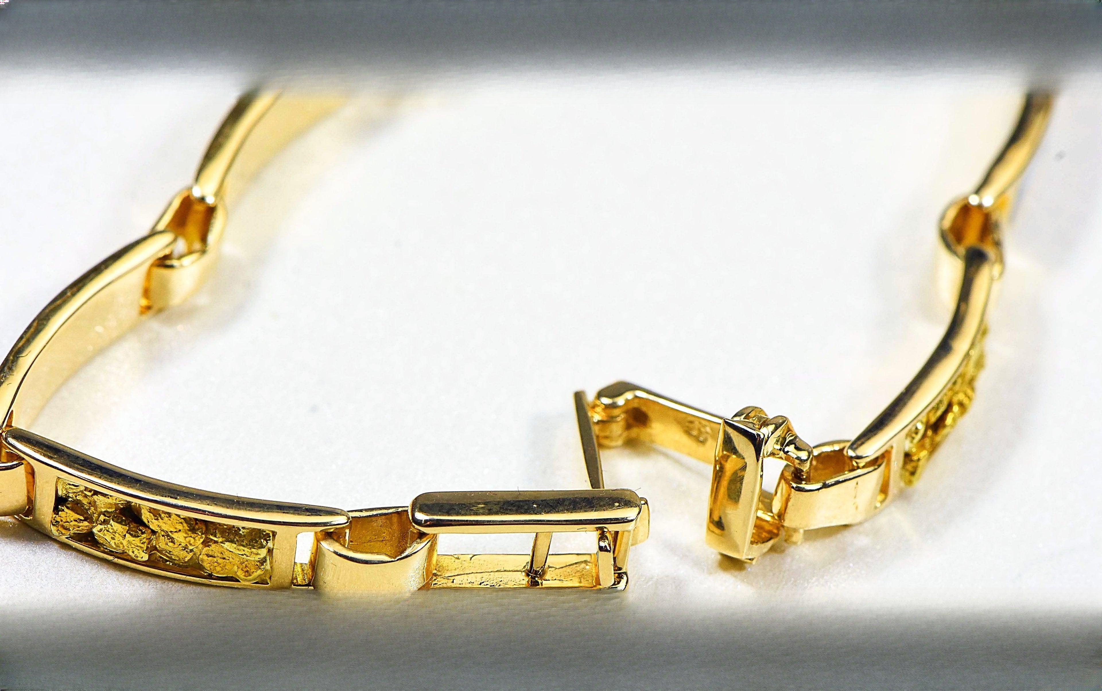 Gold Quartz Bracelet "Orocal" B5.5MMOLQ Genuine Hand Crafted Jewelry - 14K Gold Casting