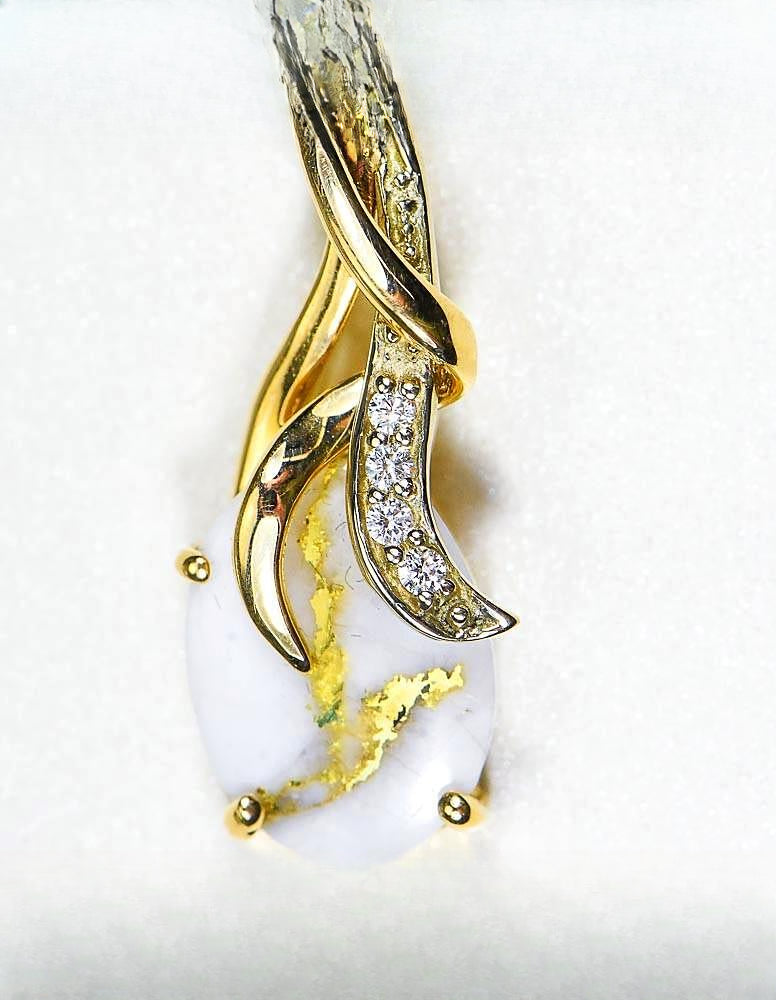 Gold Quartz Pendant "Orocal" PN820DQX Genuine Hand Crafted Jewelry - 14K Gold Yellow Gold Casting
