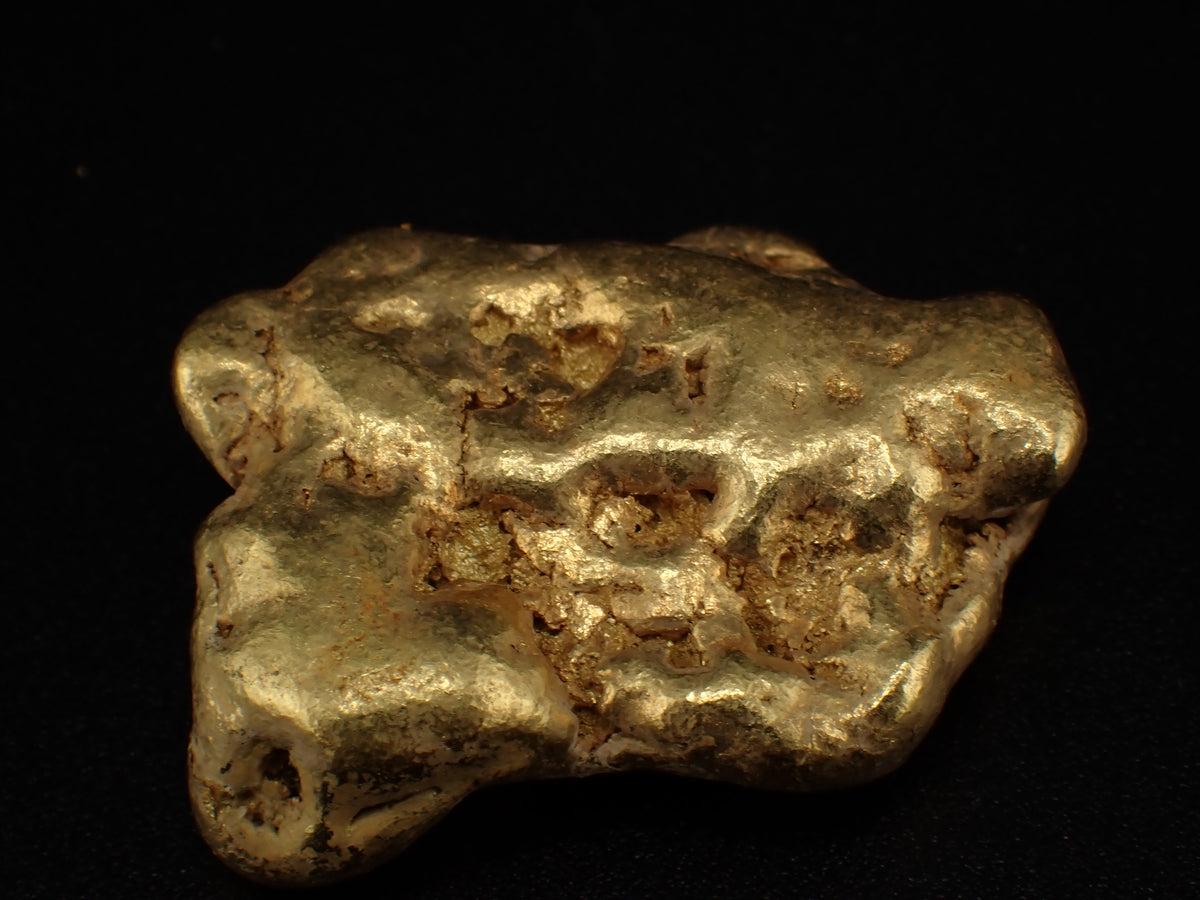 Chicken Alaska natural gold nugget weighing 30.311 grams, first view