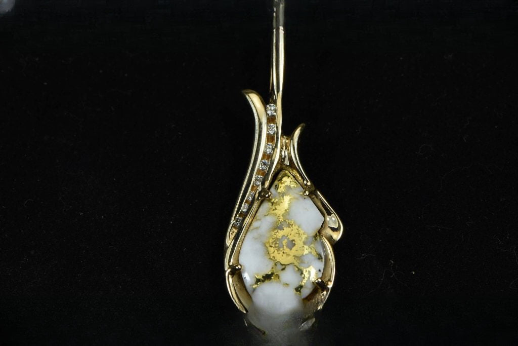 Gold Quartz Pendant "Orocal" PN377D17QX Genuine Hand Crafted Jewelry - 14K Gold Yellow Gold Casting